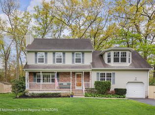 11 Willow Ave, Farmingdale, NJ 07727