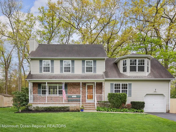 11 Willow Avenue, Farmingdale, NJ 07727