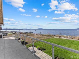 11295 Blue Heron Rd, Bow, WA 98232