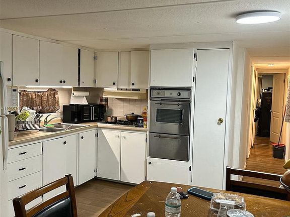 3rd image of 4831 SW 48th Ave Unit 8
