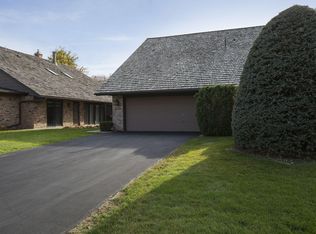 17901 Comstock Rd, Wayzata, MN 55391