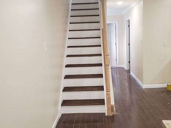 3rd image of 3149 95th St