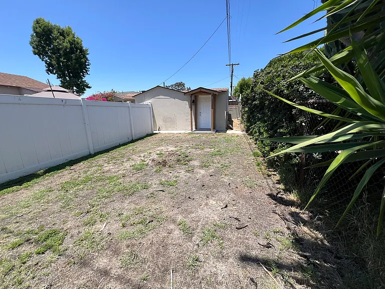 1809 Bonita Ave #1809 — Photo 7