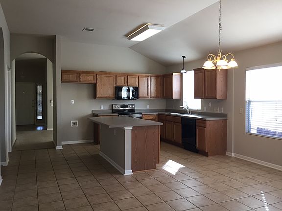 3rd image of 4704 Virginia Dare Ln #99