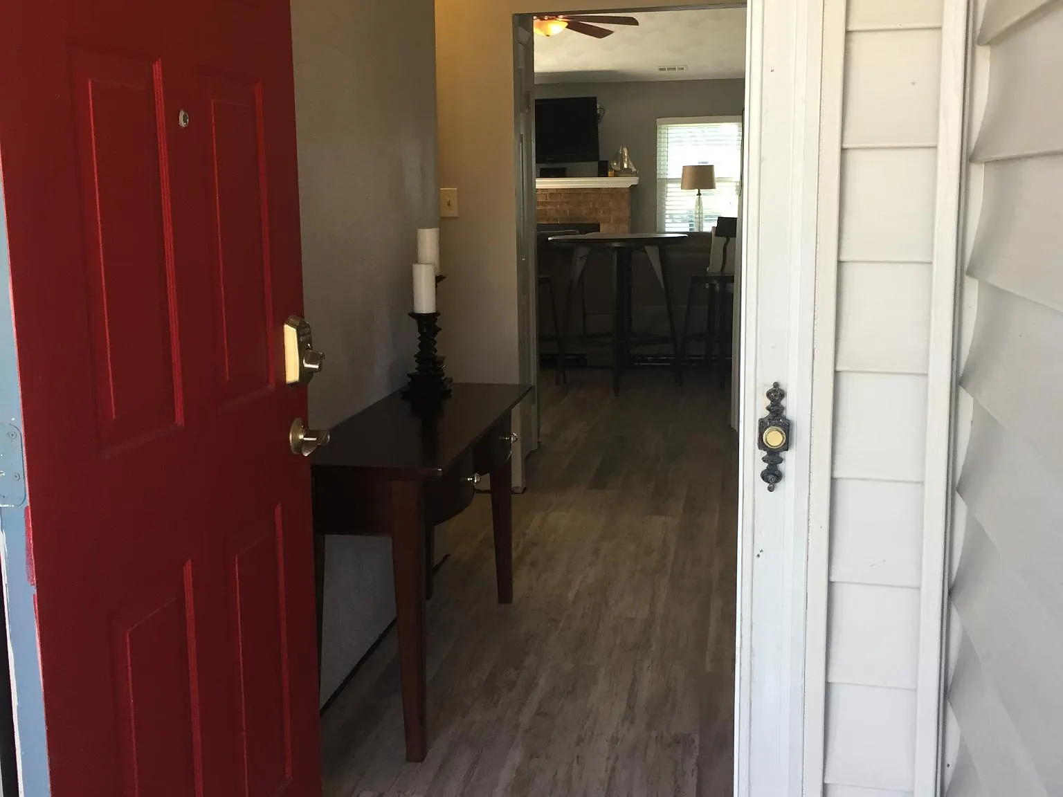 3 bed, 1489 sqft, $2,700 — Photo 4