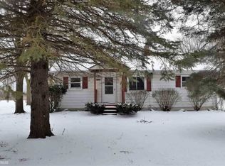 58475 Rosell Rd, New Haven, MI 48048