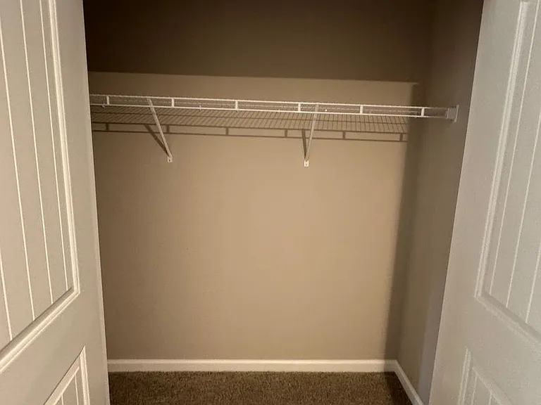213 Mountaindale Dr — Photo 16