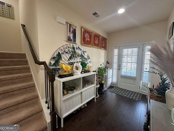 5th image of 4485 Almanor Cir