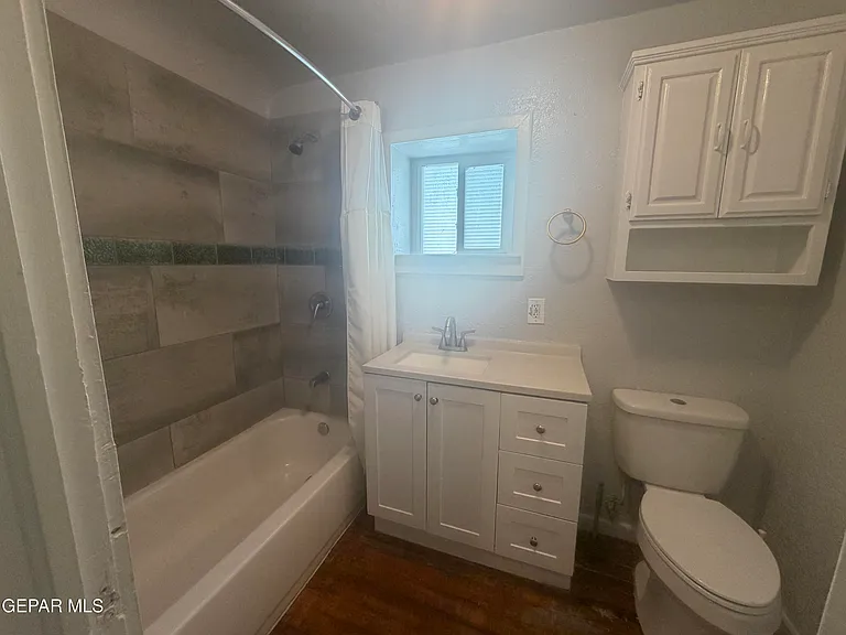 2618 Idalia Ave #A — Photo 12