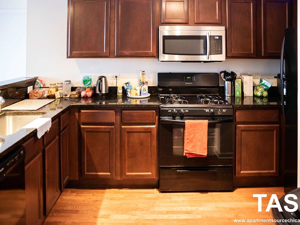 1st image of 4217 W Irving Park Rd #2A