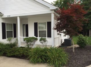 10508 Crossings Dr, Aurora, OH