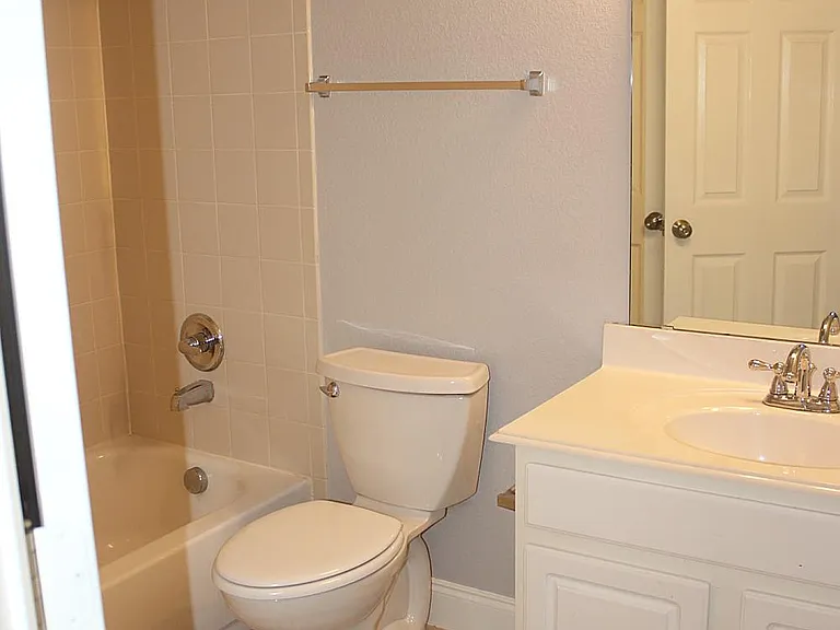 2616 Cascade Cove Dr — Photo 19