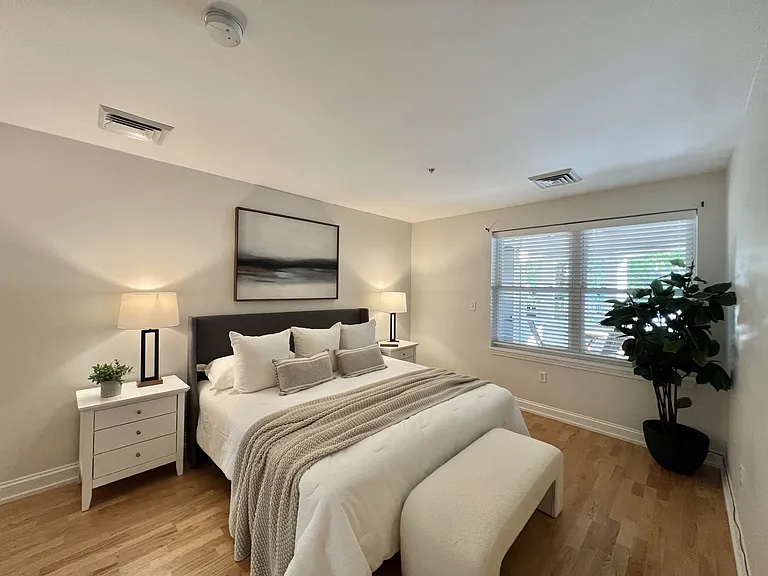 318 Rindge Ave #103 — Photo 8