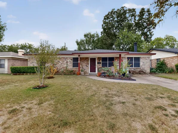 2210 Starlite Ln, Irving, TX 75061