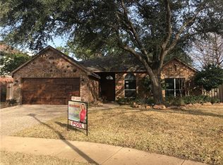 2204 Glenbrook St, Flower Mound, TX 75028