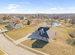 604 Canyon Dr, Pleasant Hill, MO 64080