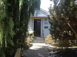 4833 36th Ave NE, Seattle, WA 98105