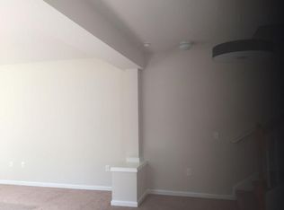 6831 Roundleaf Dr, Jacksonville, FL 32258