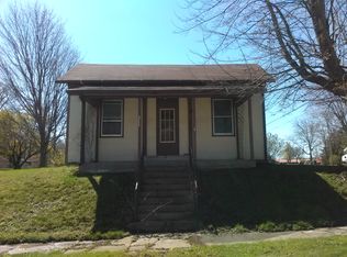 111 W South St, Arcadia, IN 46030