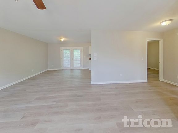 3rd image of 201 Trowbridge Rd