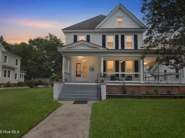 906 N Road Street, Elizabeth City, NC 27909