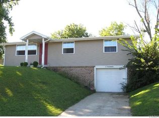 12 Ridgewood Dr, Hannibal, MO 63401