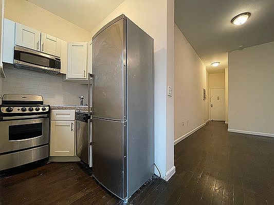 2nd image of 513 E 82nd St #1G
