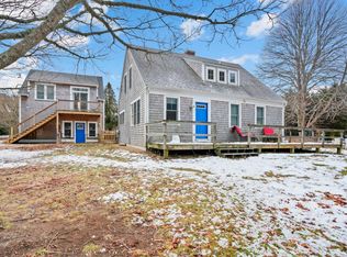 44 Plantingfield Way, Edgartown, MA 02539