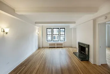 Rented by Warren T Real Estate Corp.