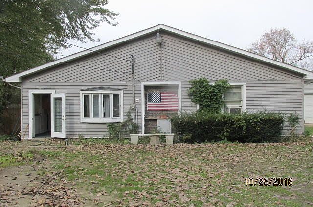 1st image of N1021 Rose Dr