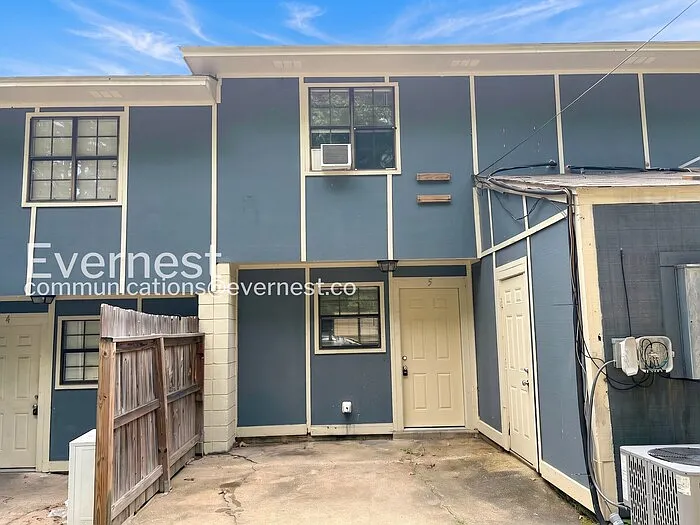 1800 Labette Manor Dr #5 — Photo 22