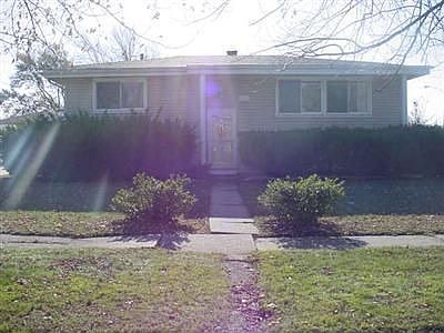 1st image of 3006 98th Pl