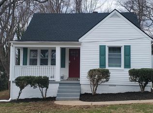 1215 Westview Dr, Fredericksburg, VA 22405