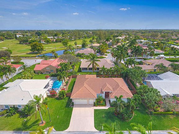 2nd image of 9656 Aralia Way