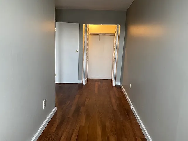234 Coffeen St #3H — Photo 12