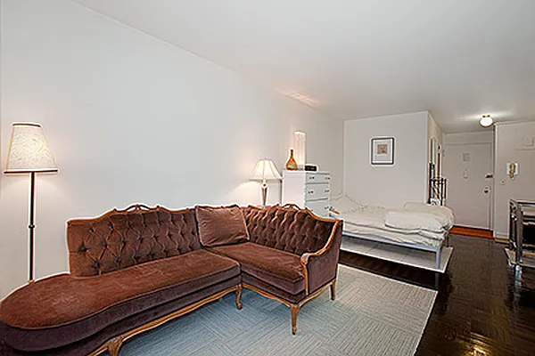 Sold by Fenwick Keats Real Estate | media 7