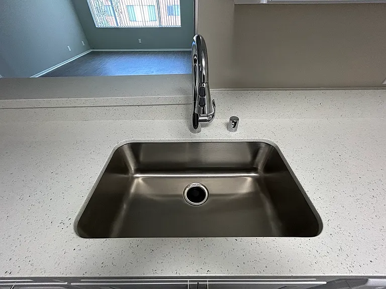 Taylor Garden Apartments — Photo 34