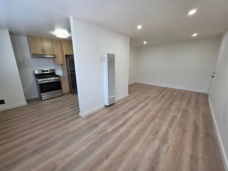 1638 Hearst Ave #1D — Photo 7