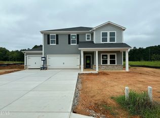 322 Barrow Meadows Dr, Zebulon, NC 27597