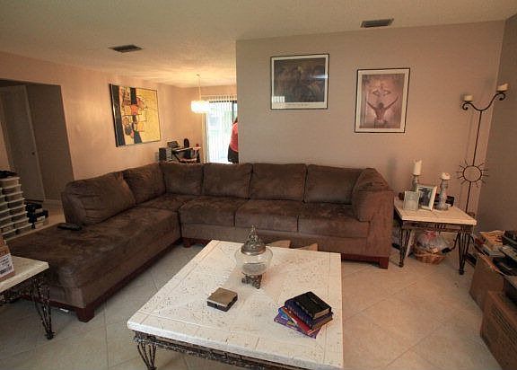 4th image of 41 Blakemore Dr