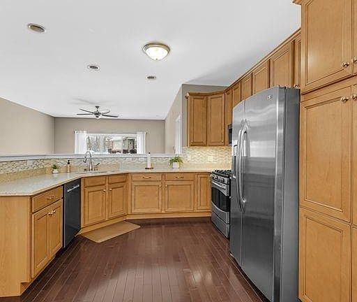 2nd image of 8696 Forest Glen Court St
