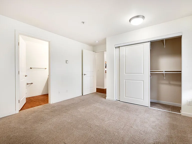 Northlink Apartments — Photo 55