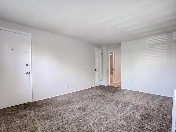 5th image of 50 Gahl Ter APT B