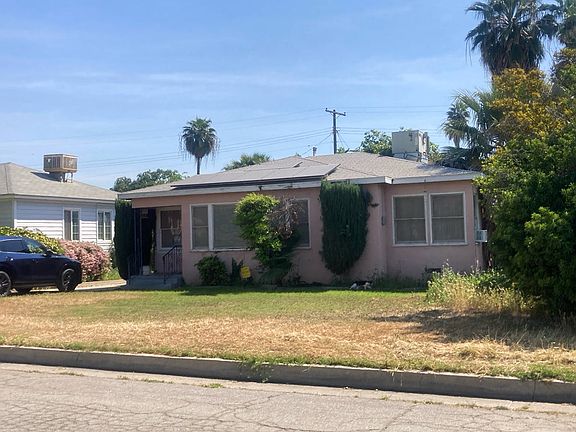 2nd image of 13 La Mesa Dr