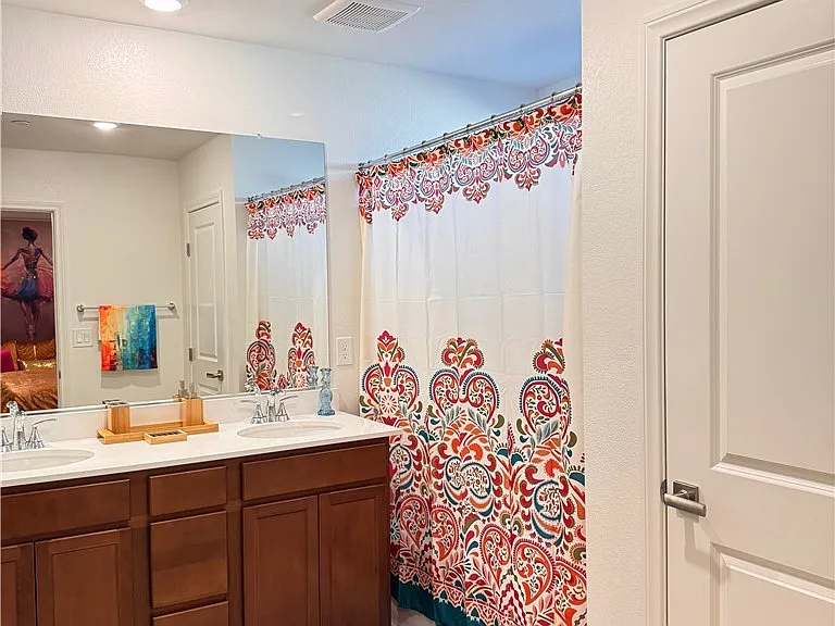 2505 Palazzo Ter — Photo 25