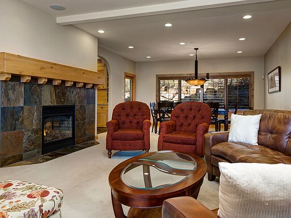 2nd image of 3597 Sunridge Dr