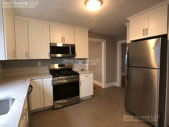 24 Belknap St. Somerville Building Photo 3 (1)