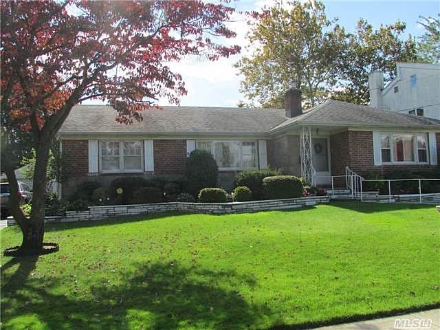 1st image of 88 Dogwood Ln