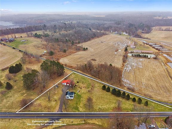 4th image of 900 Old State Rd