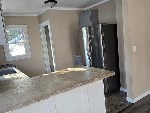 4th image of 509 Wentworth Ave